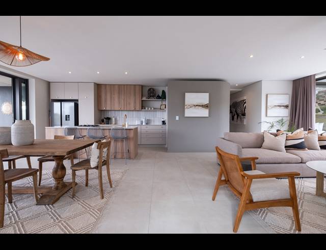 4 BEDROOM TOWNHOUSE FOR SALE IN ZULULAMI LUXURY COASTAL ESTATE